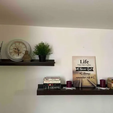Apartment Cozy In The Heart Of *